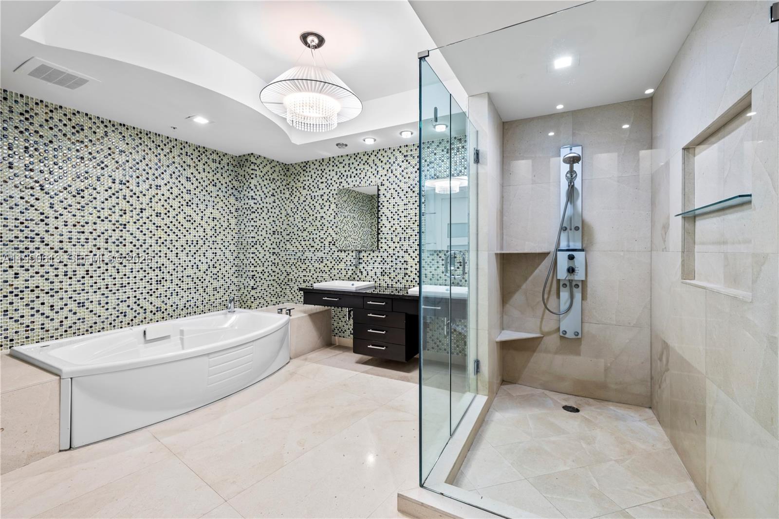 Trump Royale condo - Residential