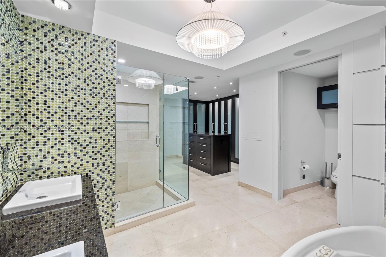 Trump Royale condo - Residential