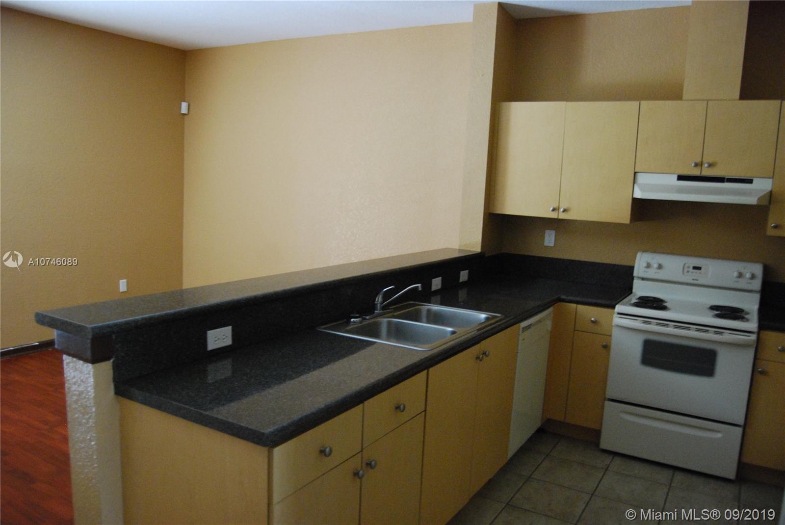 SOUTH POINTE COVE CONDO - Residential Lease