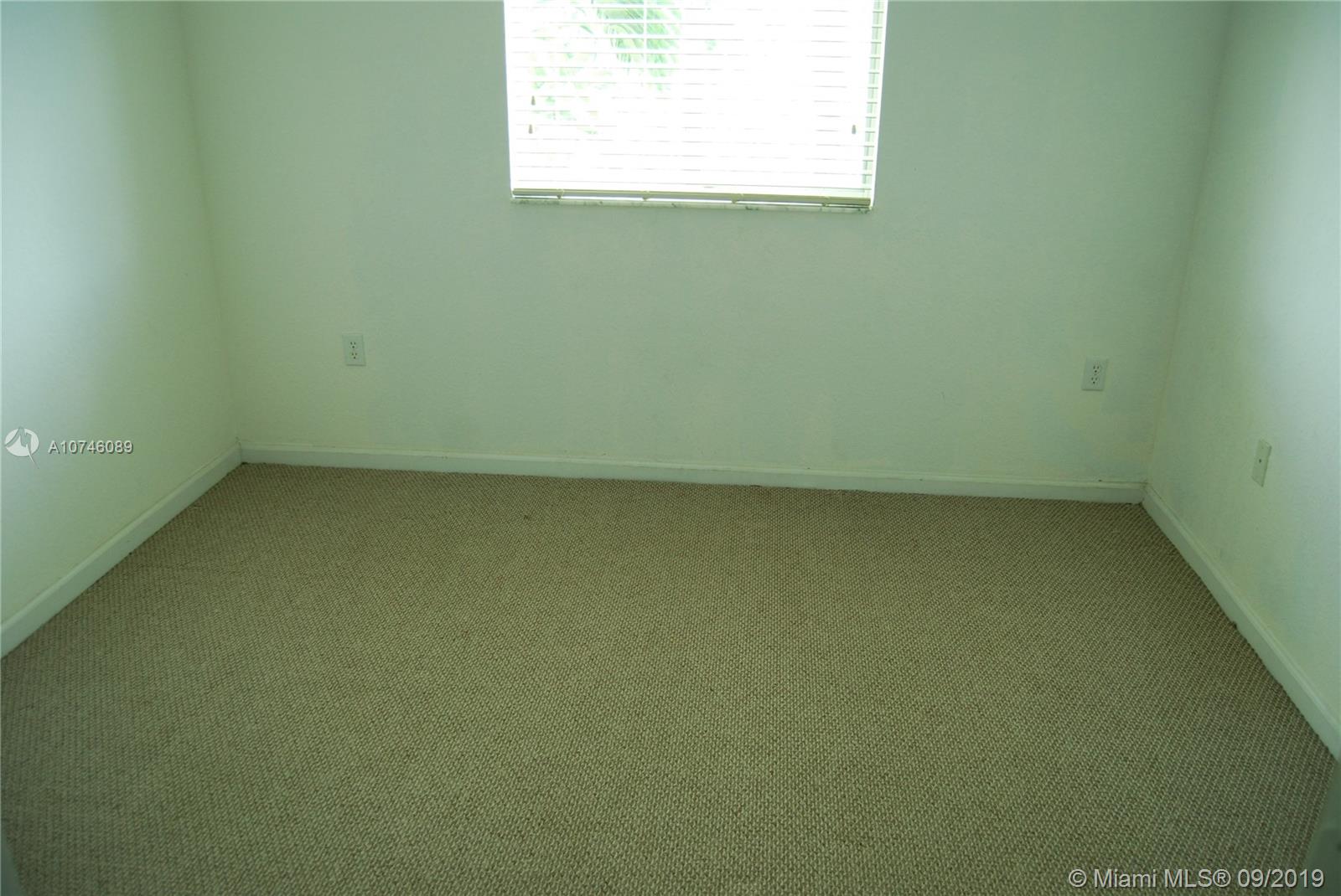 SOUTH POINTE COVE CONDO - Residential Lease