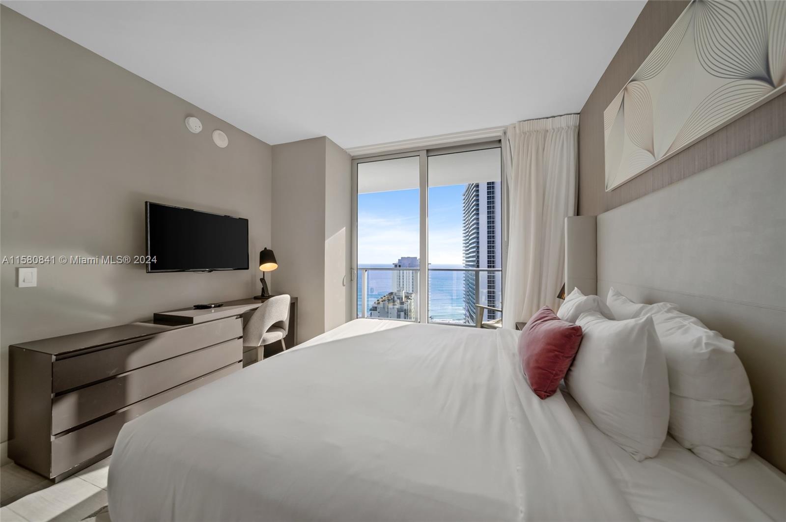 4010 SOUTH OCEAN CONDO - Residential Lease