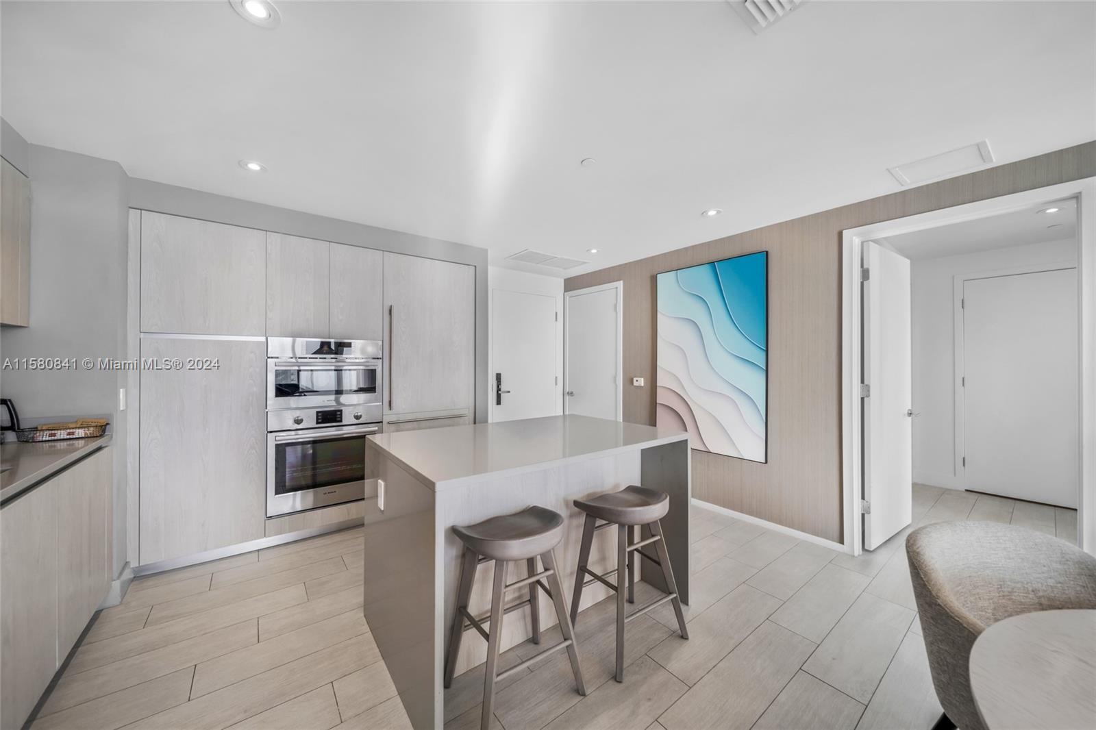 4010 SOUTH OCEAN CONDO - Residential Lease