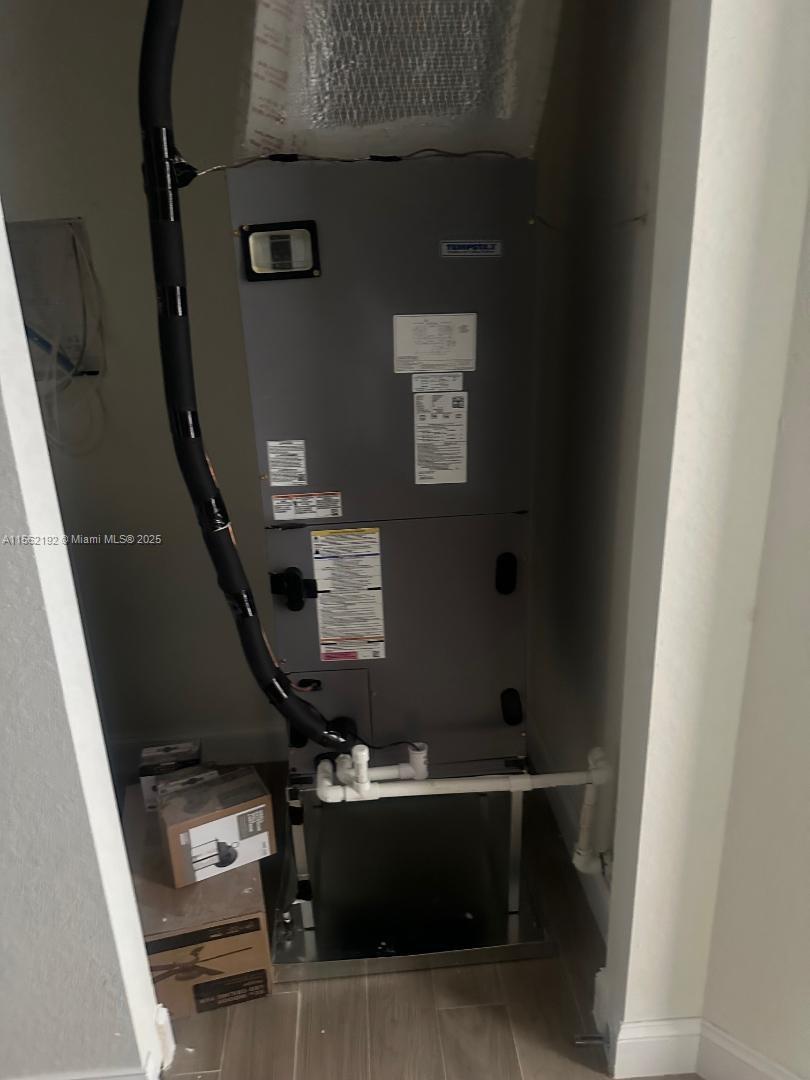 CHERRY HILLS - Residential