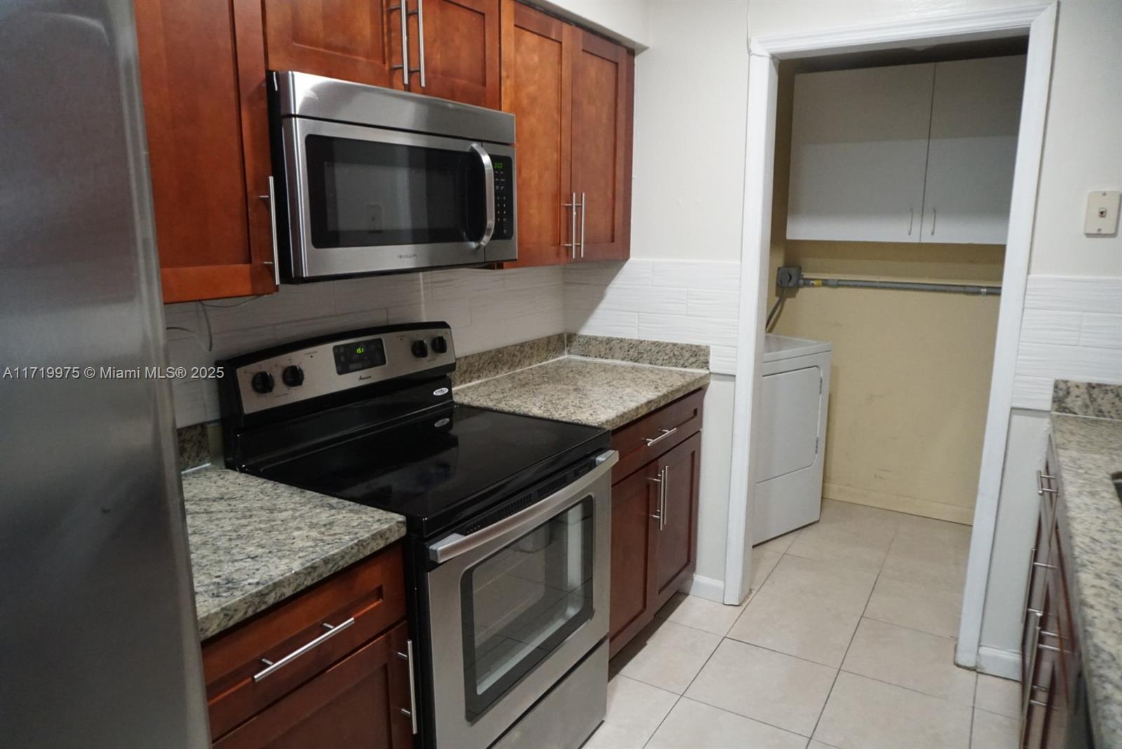 MIRAMAR SEC 5 - Residential