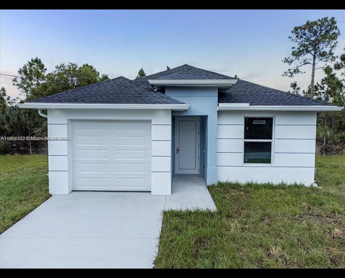 LEHIGH ACRES UNIT 6 BLK 30 - Residential