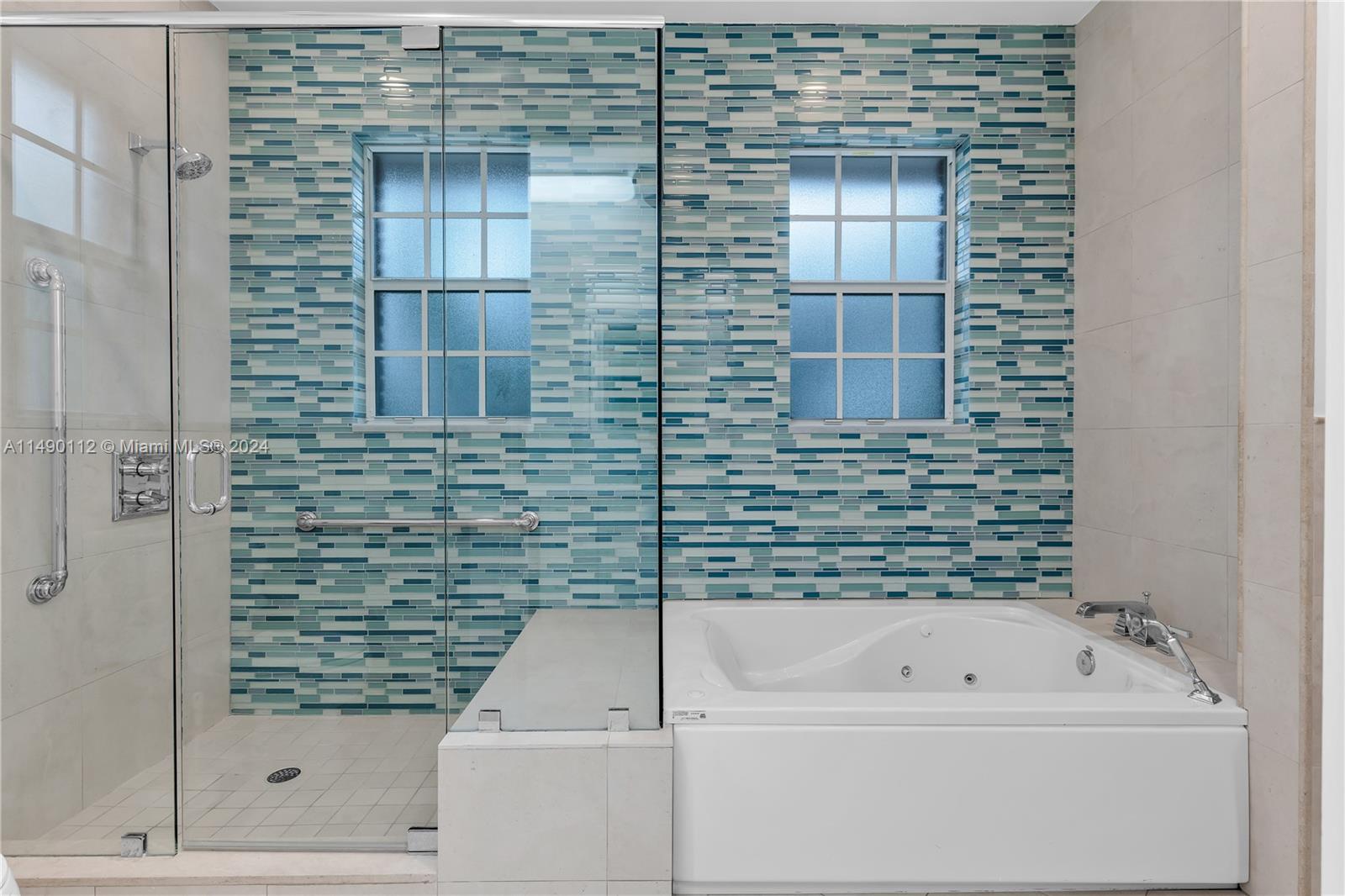 SNAPPER CREEK LAKES SUB - Residential