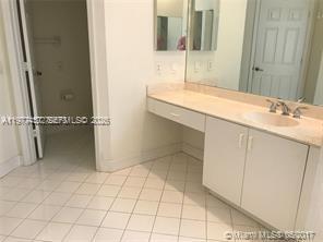 DORAL ISLES CATALINA - Residential