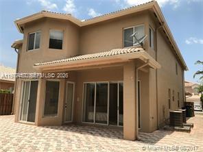 DORAL ISLES CATALINA - Residential