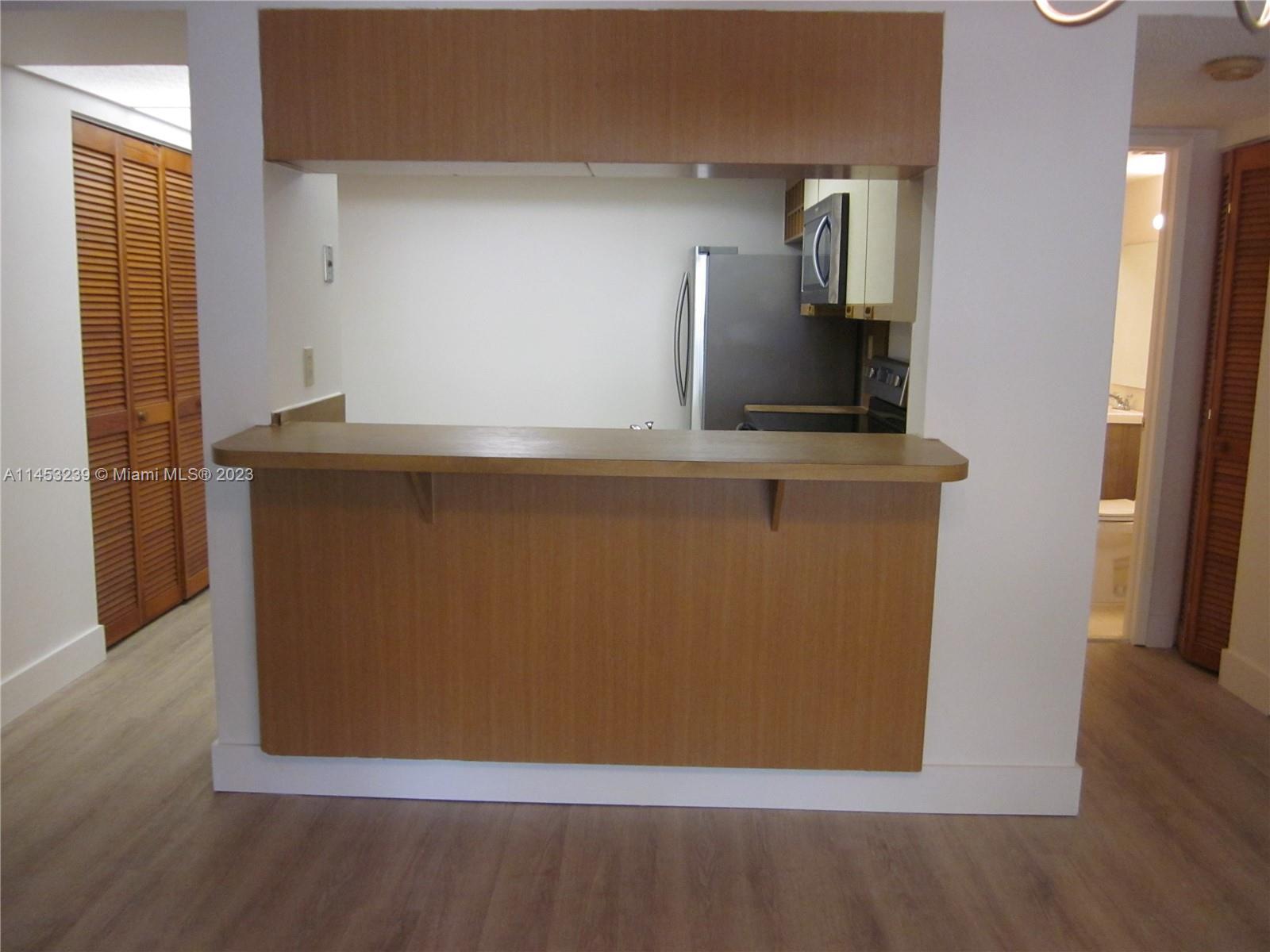 KENLAND BEND NORTH CONDO - Residential Lease