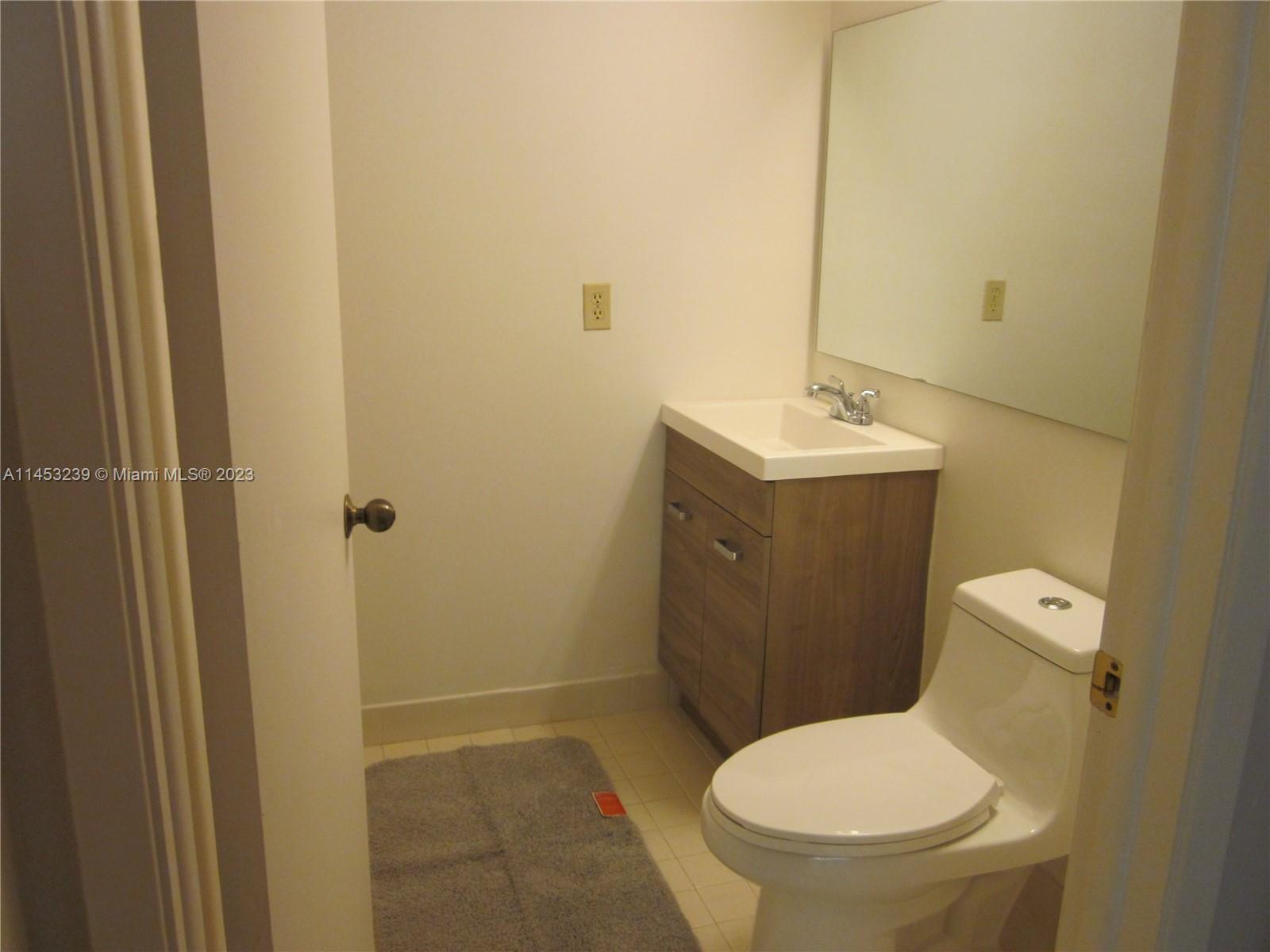 KENLAND BEND NORTH CONDO - Residential Lease