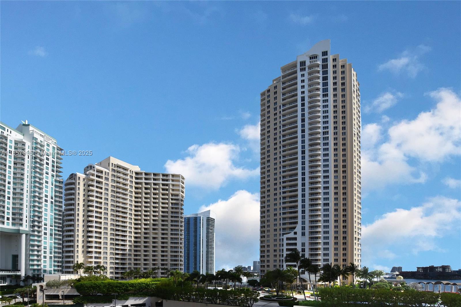 Brickell Key II - Residential
