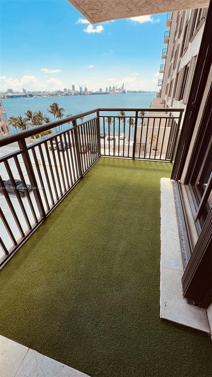 Brickell Key II - Residential