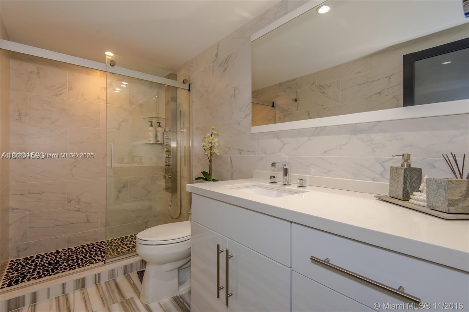 OCEANVIEW BUILDING A COND - Residential Lease