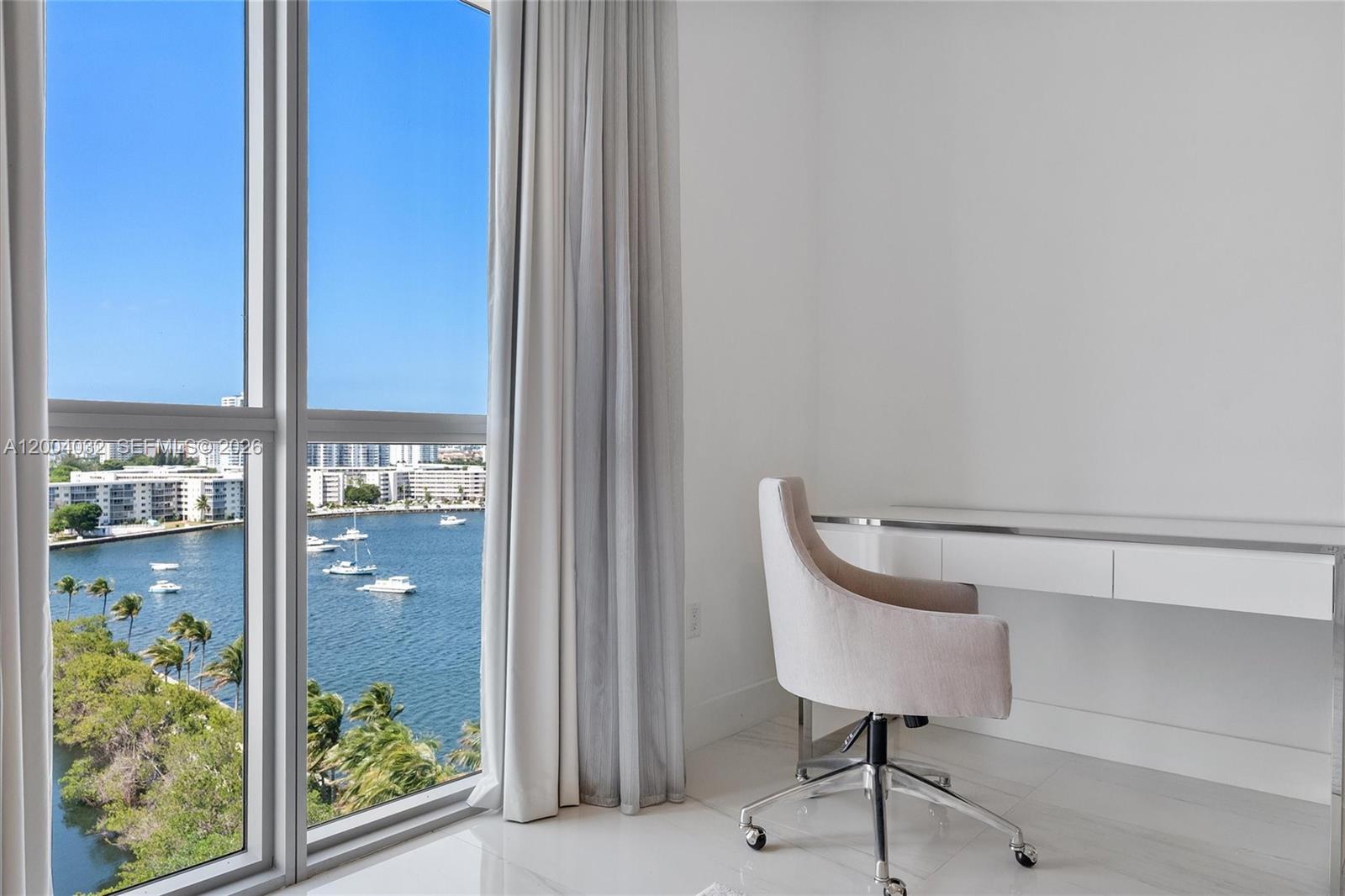 MARINA PALMS RESIDENCES N - Residential