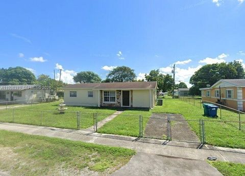 Photo of 3222 NW 182nd St, Miami Gardens, FL 33056 (MLS # A11926370)