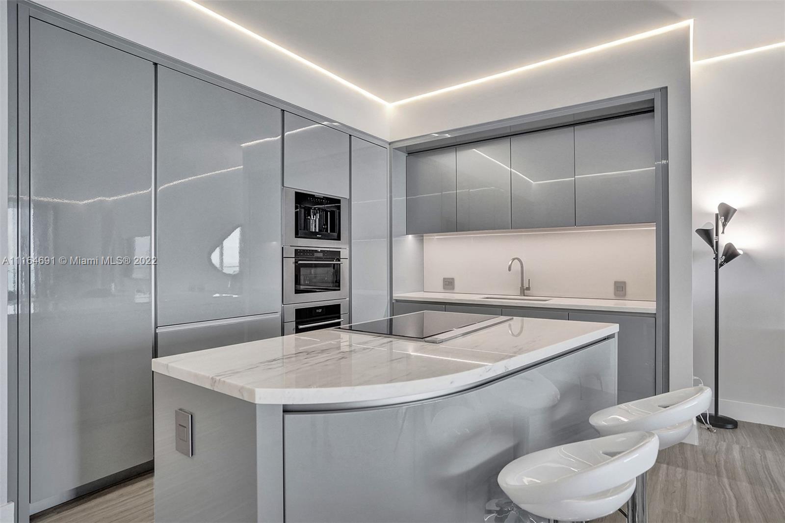 18975 COLLINS CONDO - Residential