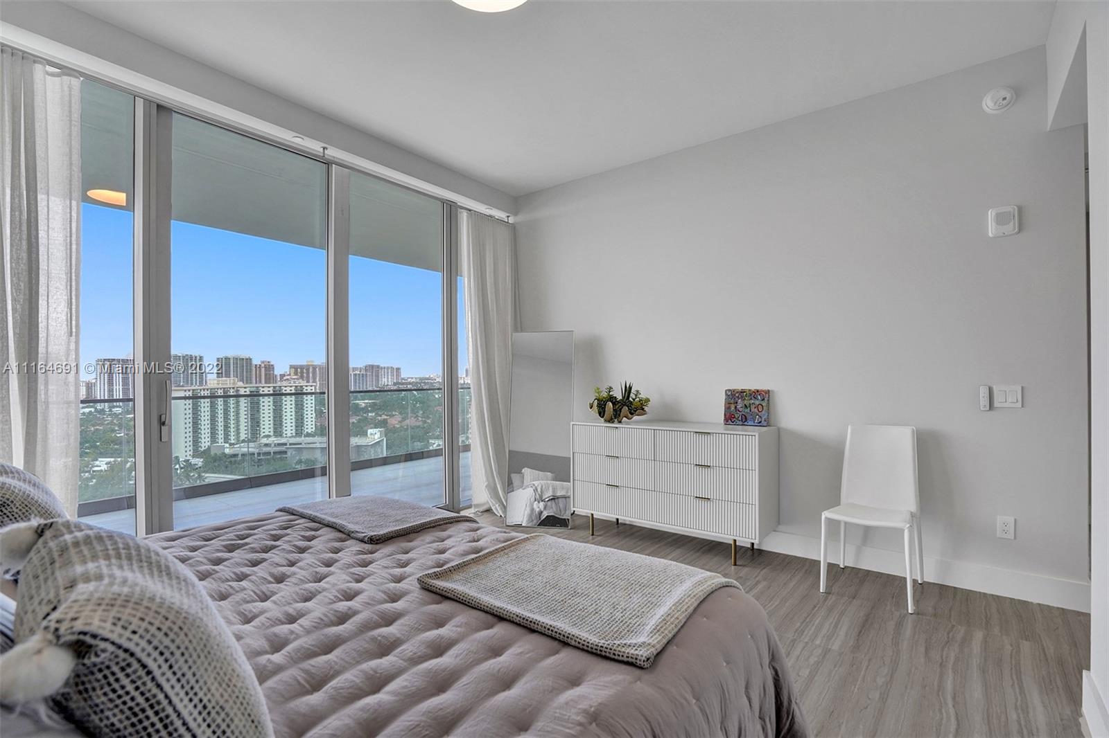 18975 COLLINS CONDO - Residential