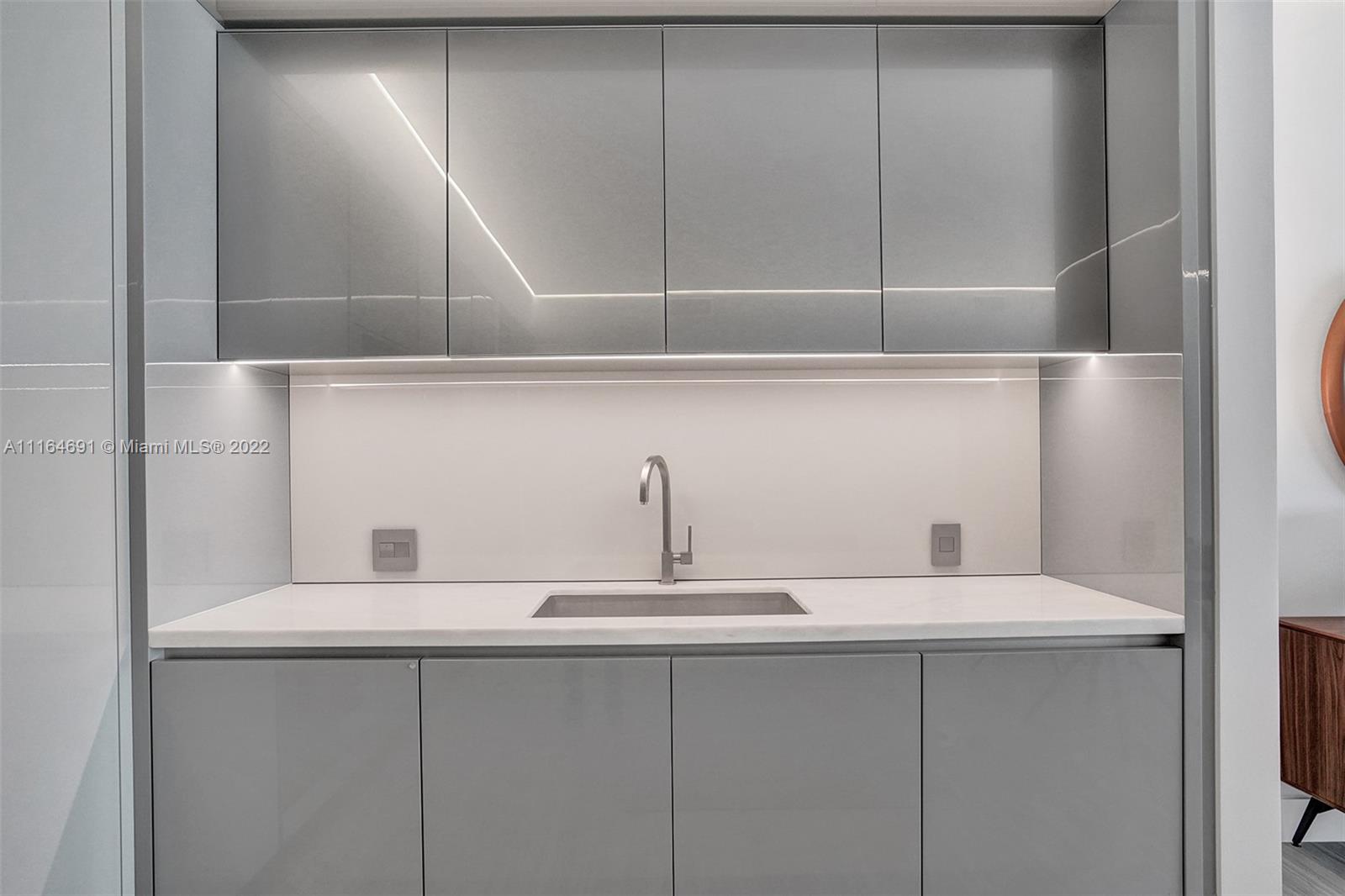 18975 COLLINS CONDO - Residential