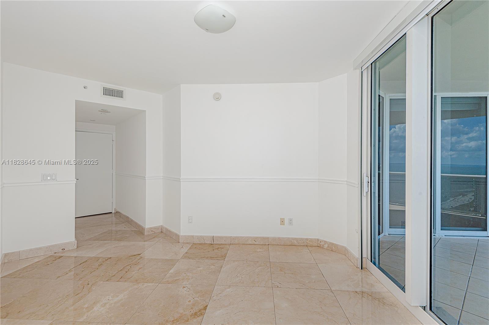 BLUE DIAMOND CONDO - Residential Lease