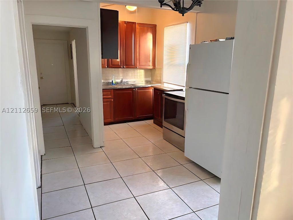 Photo of 412 N Dixie Hwy, Lake Worth, FL 33460 (MLS # A12112659)