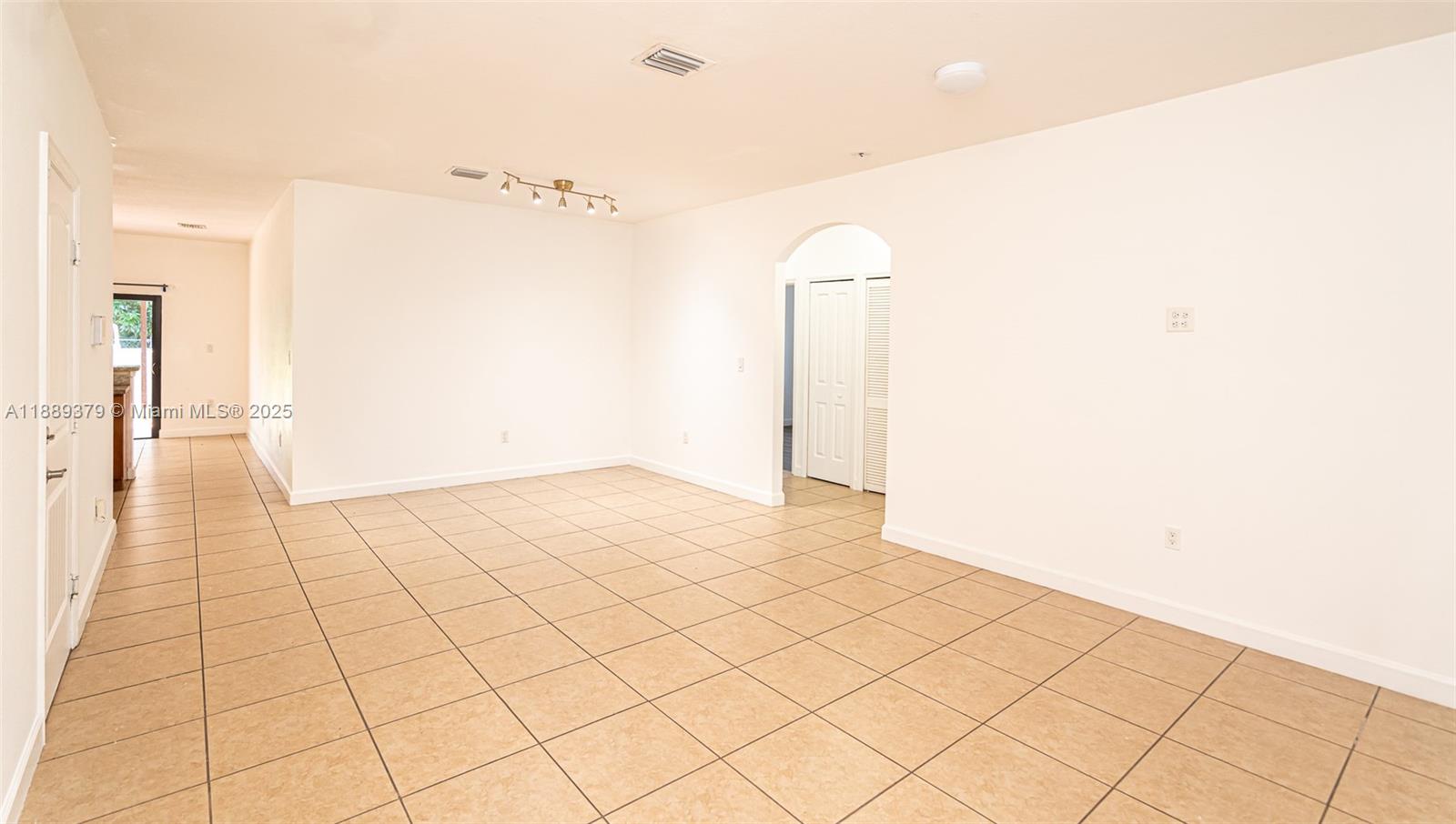 SOUTH II SUBDIVISION - Residential