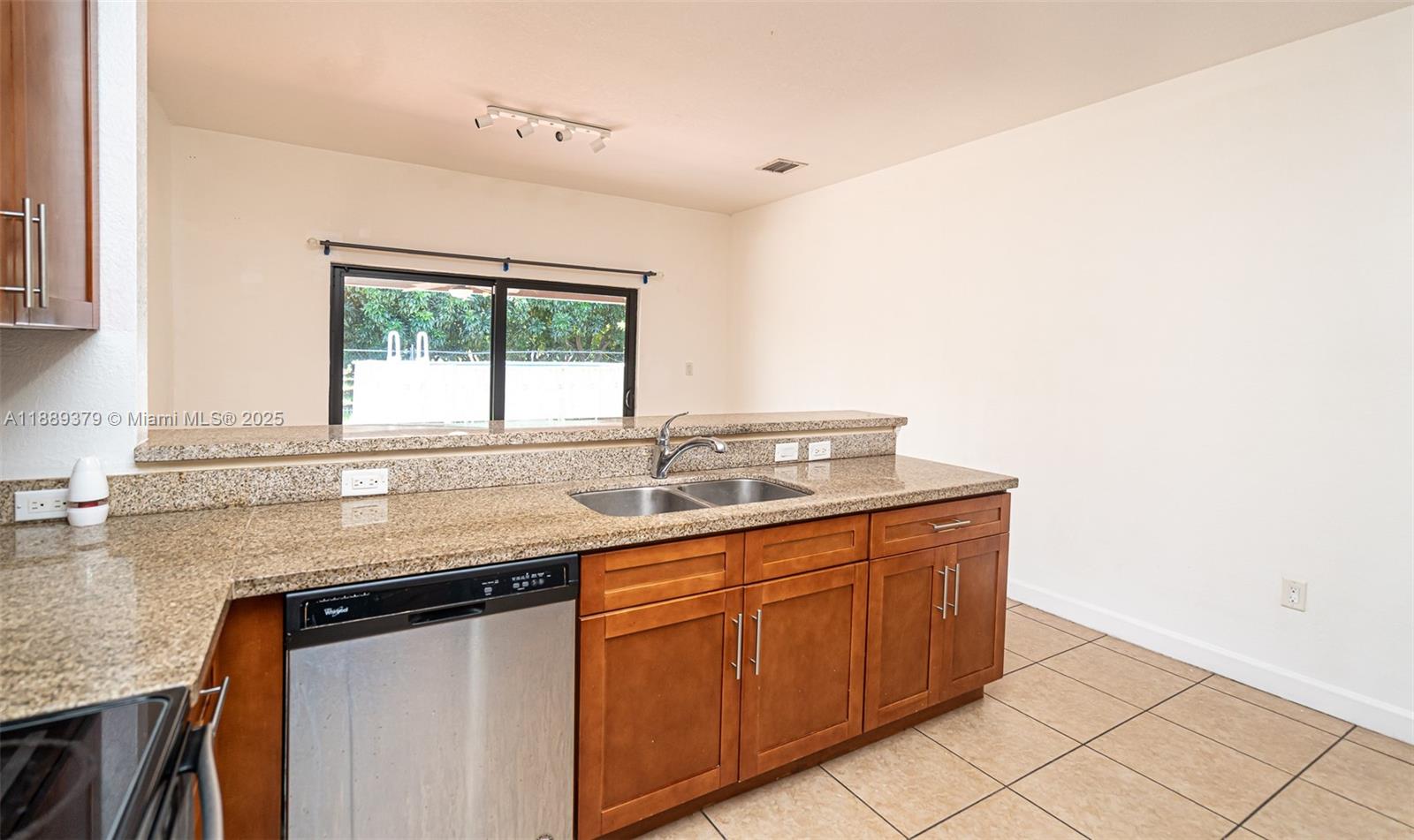 SOUTH II SUBDIVISION - Residential