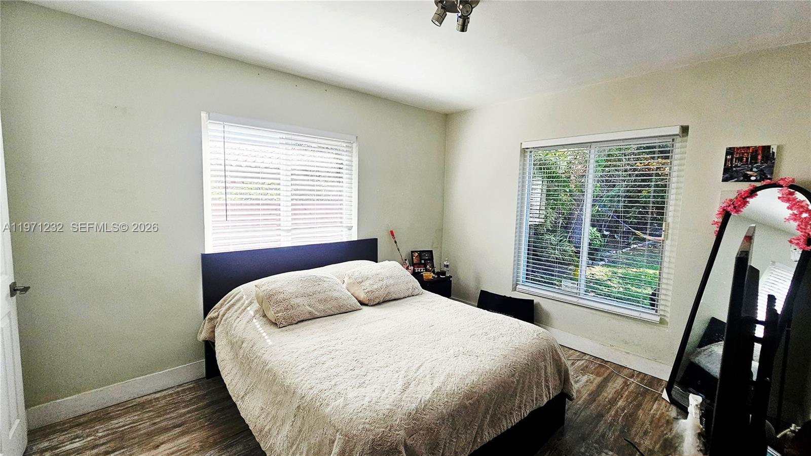 TRESULEE - Residential Income