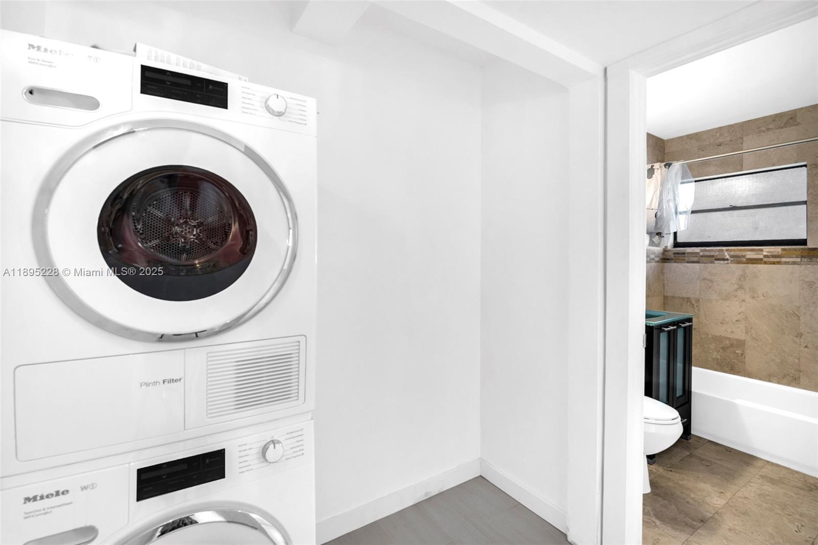 CHATEAU GROVE CONDO - Residential Lease
