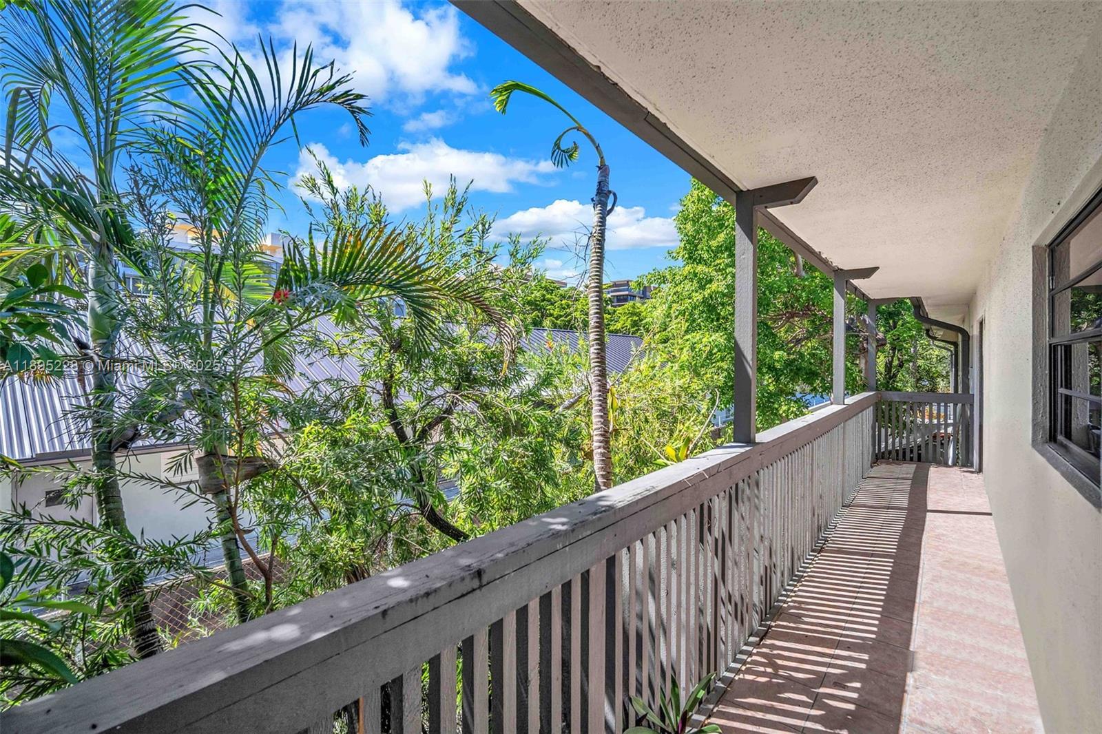 CHATEAU GROVE CONDO - Residential Lease