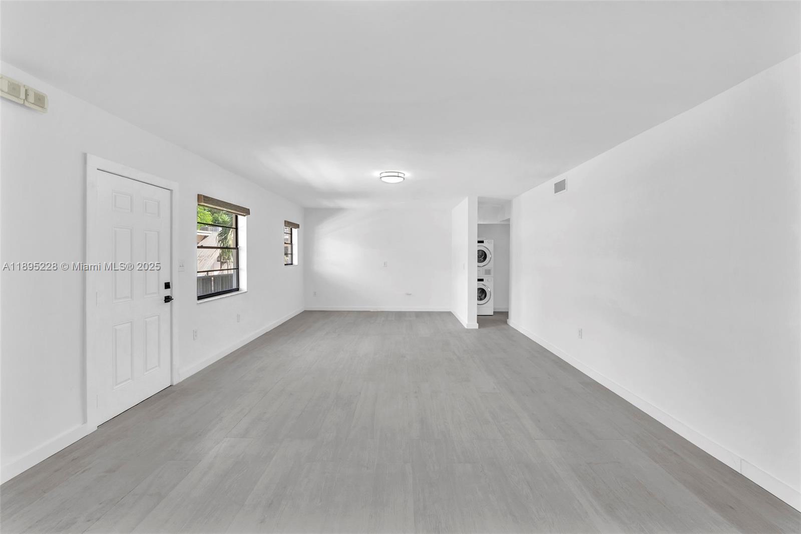 CHATEAU GROVE CONDO - Residential Lease