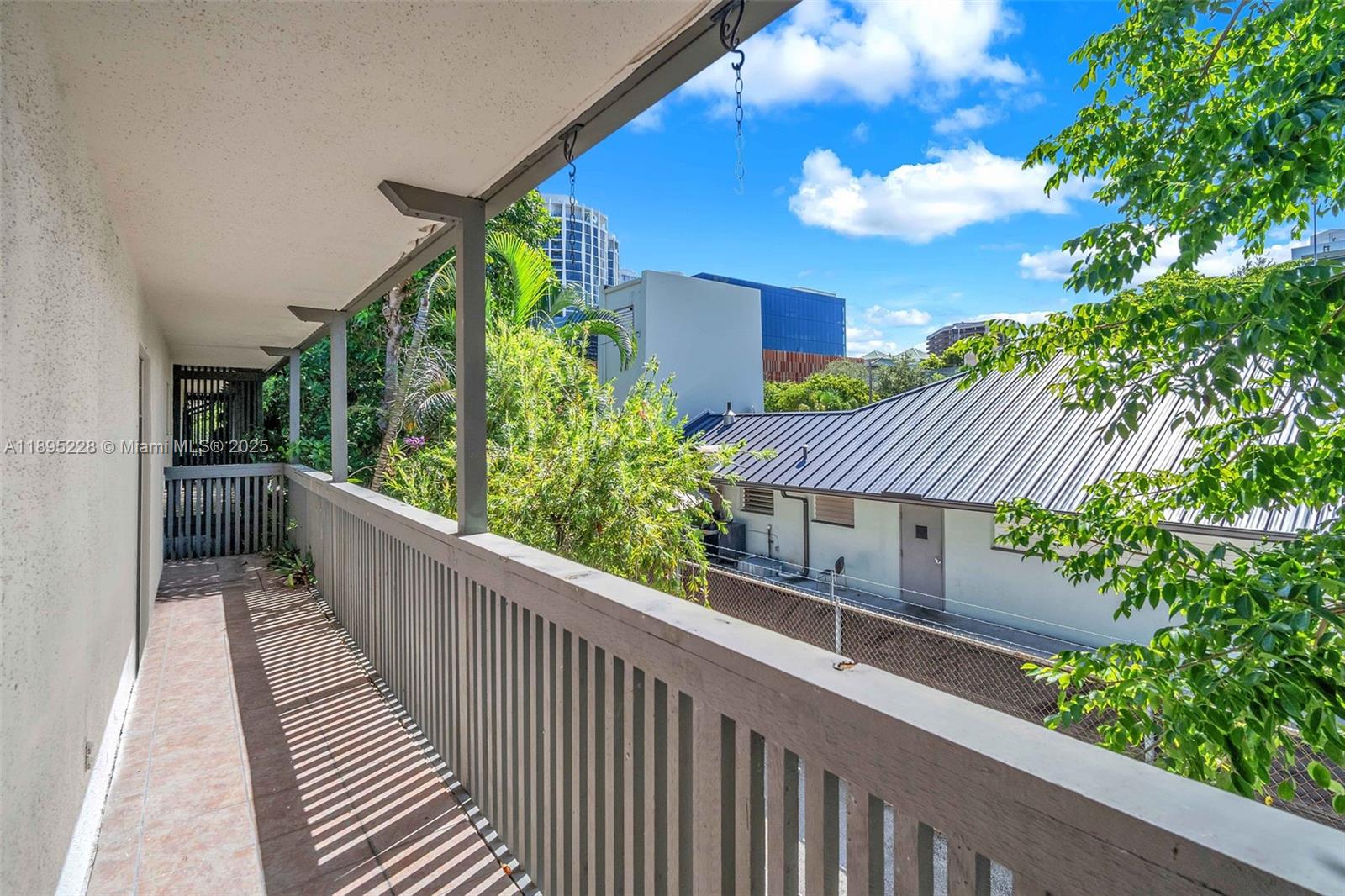 CHATEAU GROVE CONDO - Residential Lease