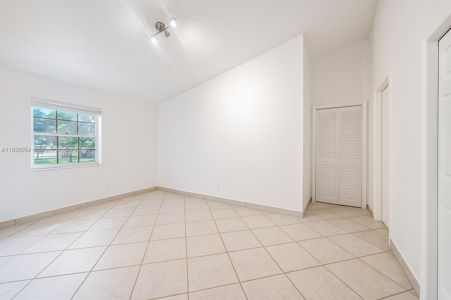 STONEYBROOK AT COUNTRY WA - Residential