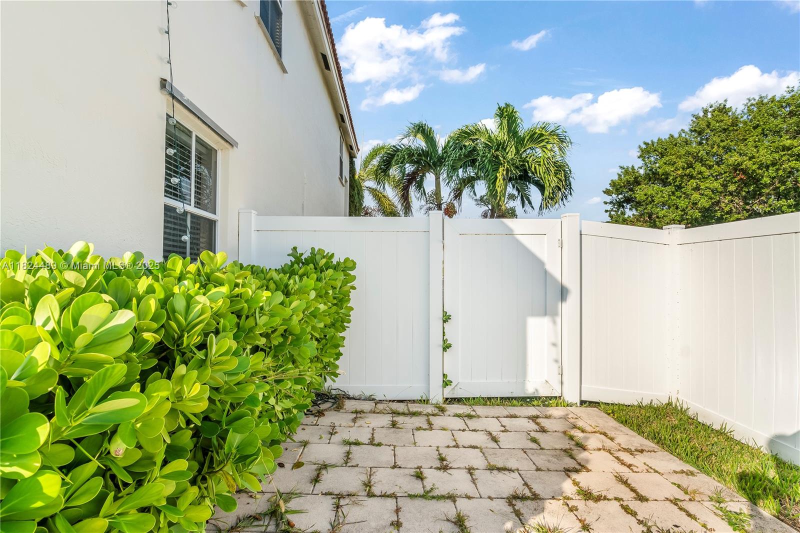 PALM ISLAND PLAT 2 - Residential