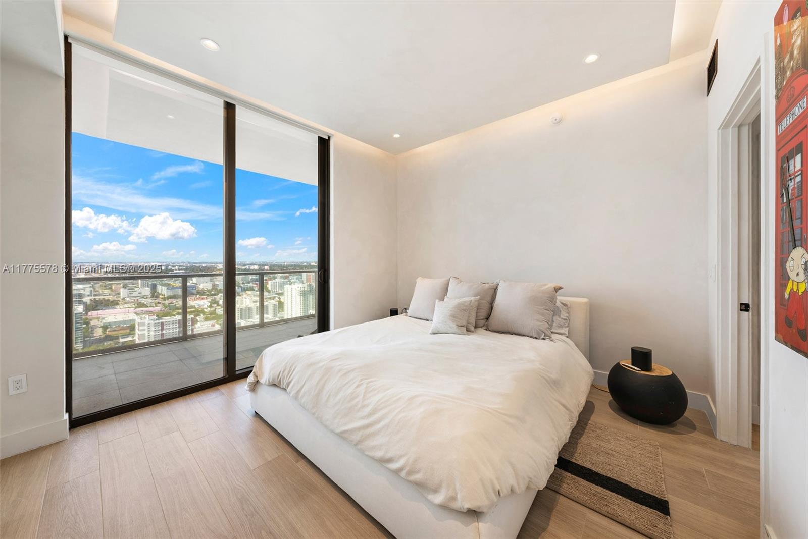 THE ELYSEE CONDO - Residential