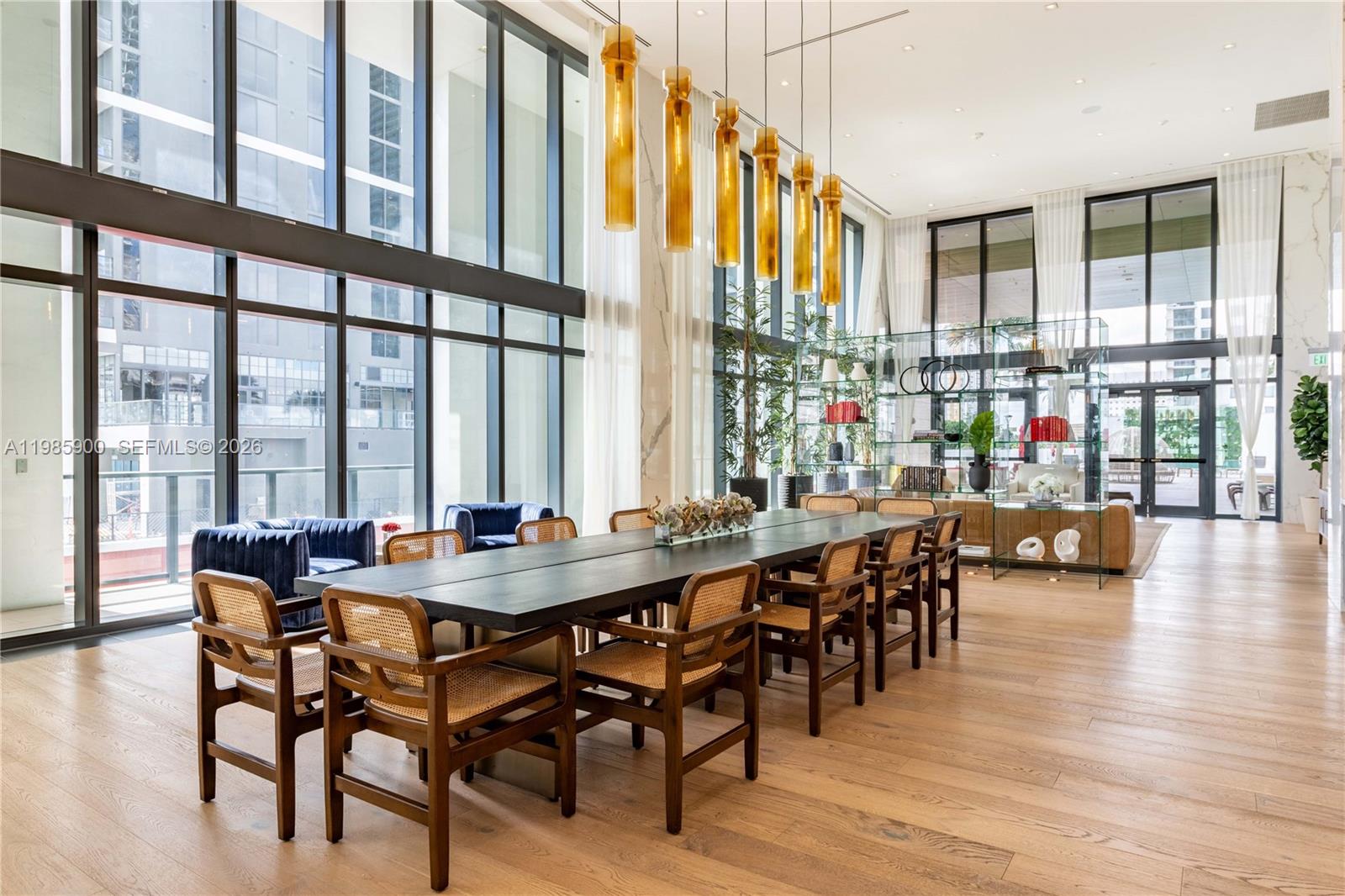 MIAMI WORLDCENTER - Residential Lease