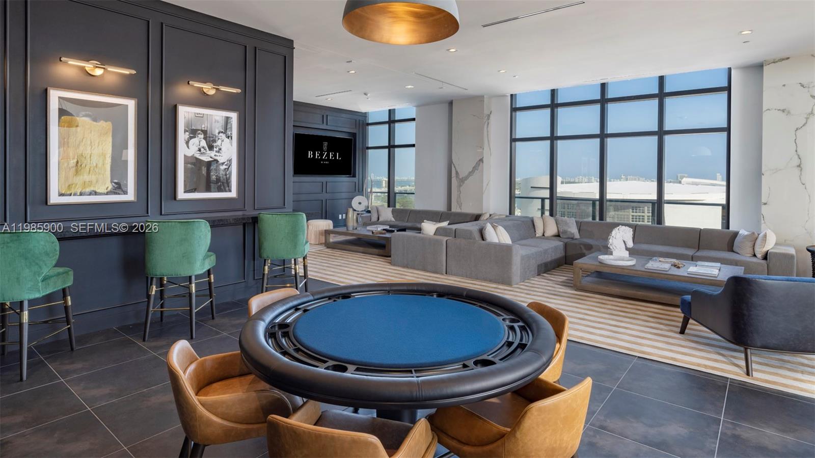 MIAMI WORLDCENTER - Residential Lease