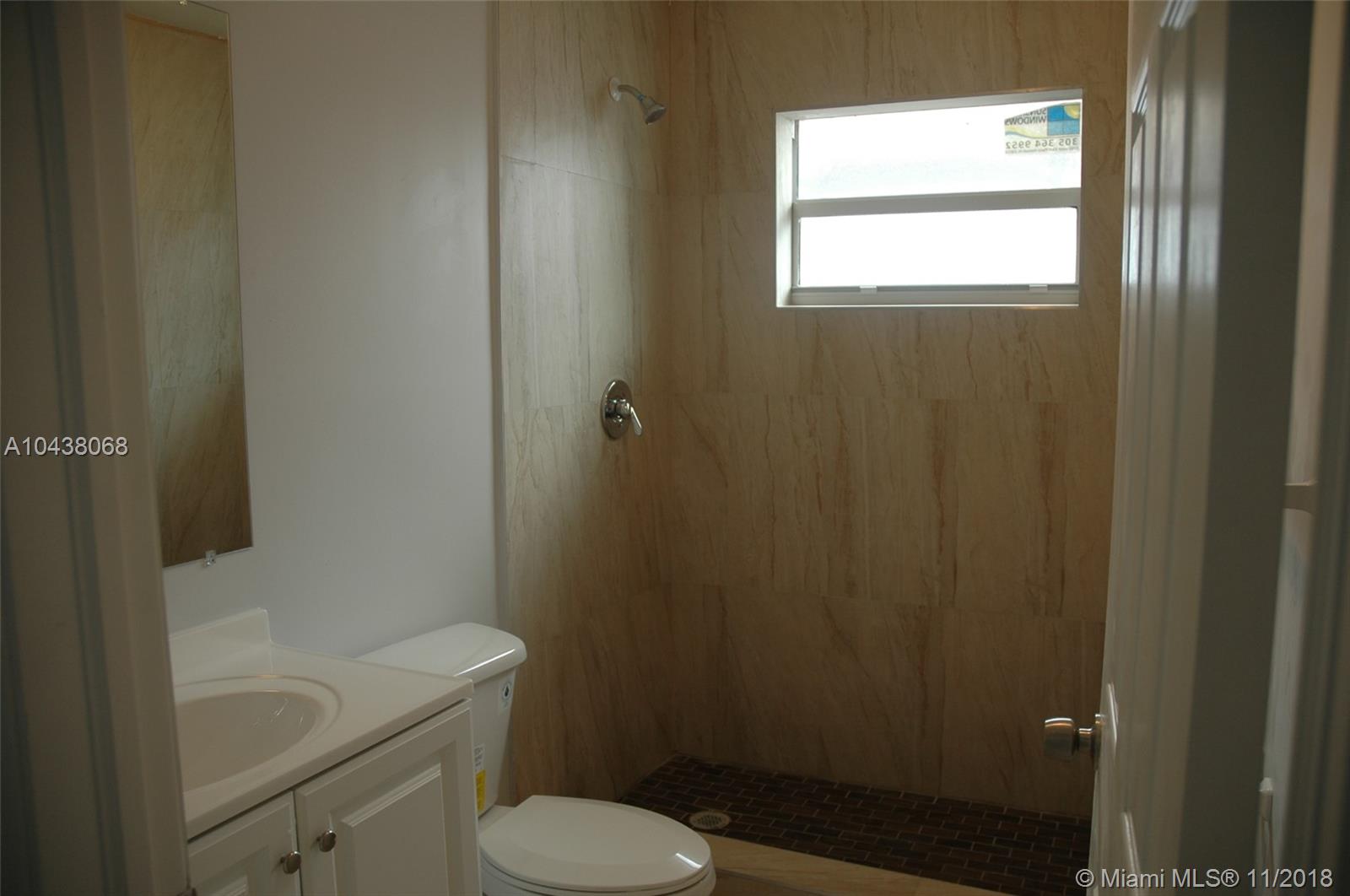 NORTHERN BLVD TRACK - Residential Income