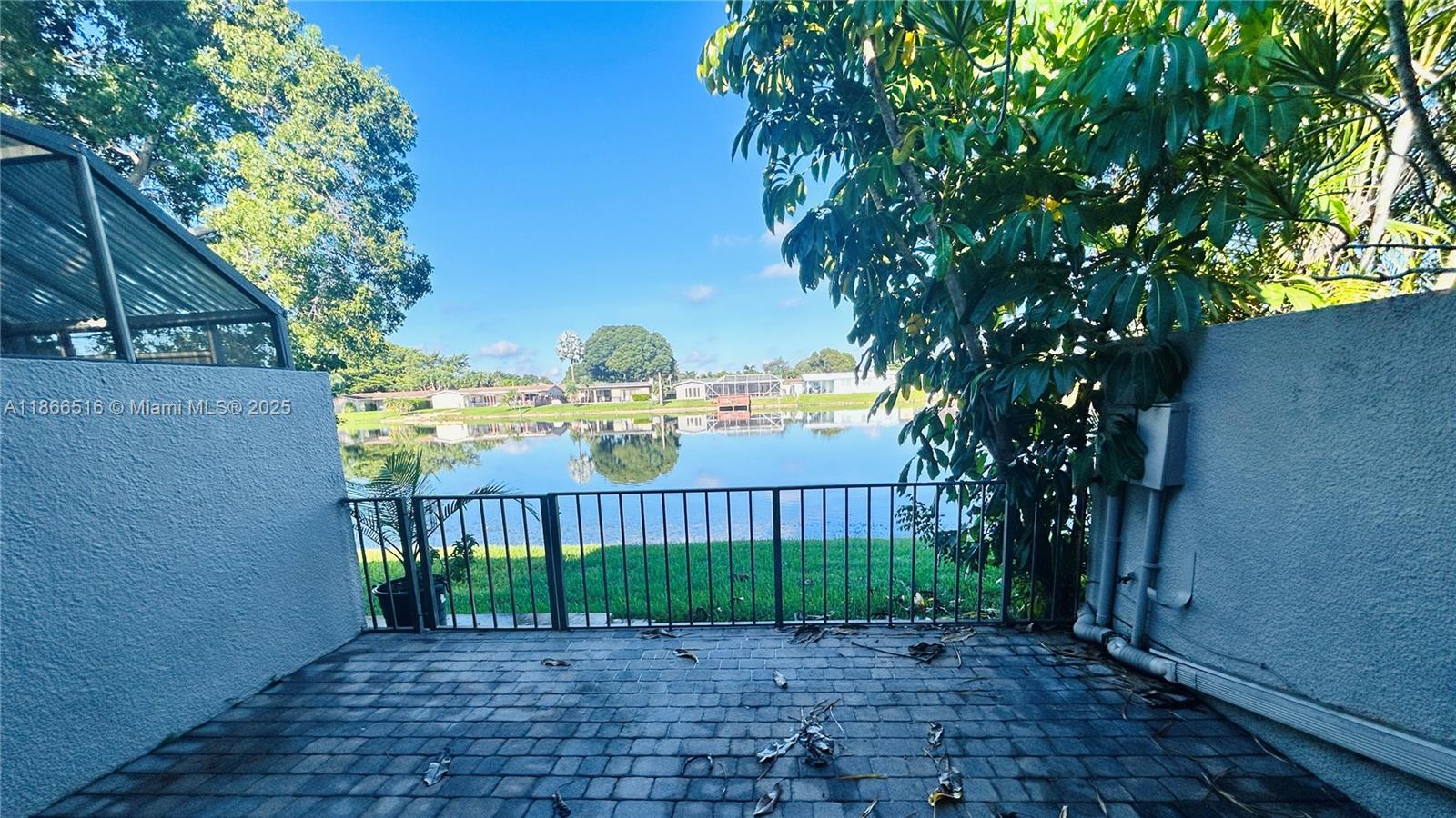 EVERGLADES SUGAR & LAND - Residential Lease