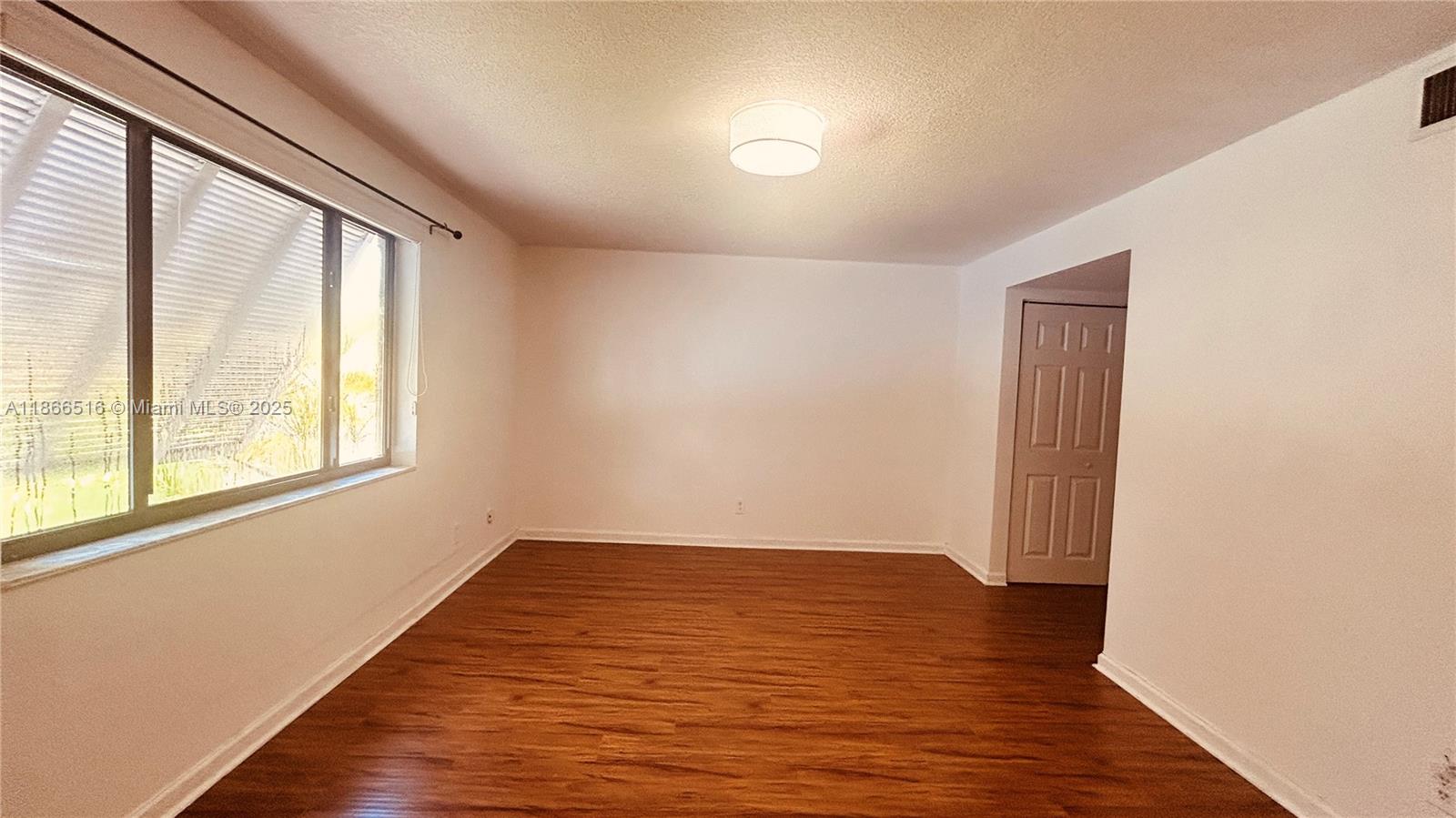 EVERGLADES SUGAR & LAND - Residential Lease