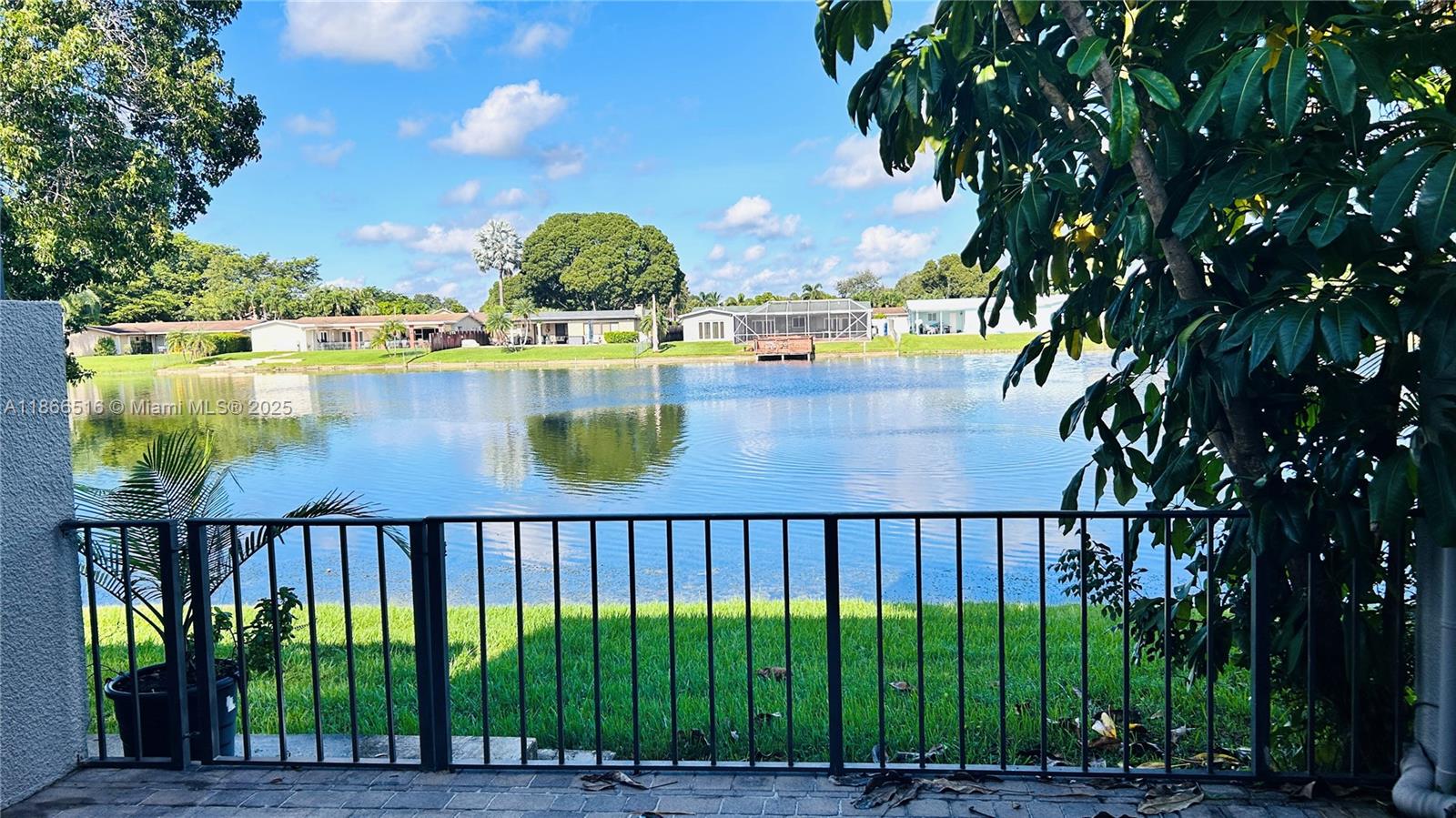 EVERGLADES SUGAR & LAND - Residential Lease