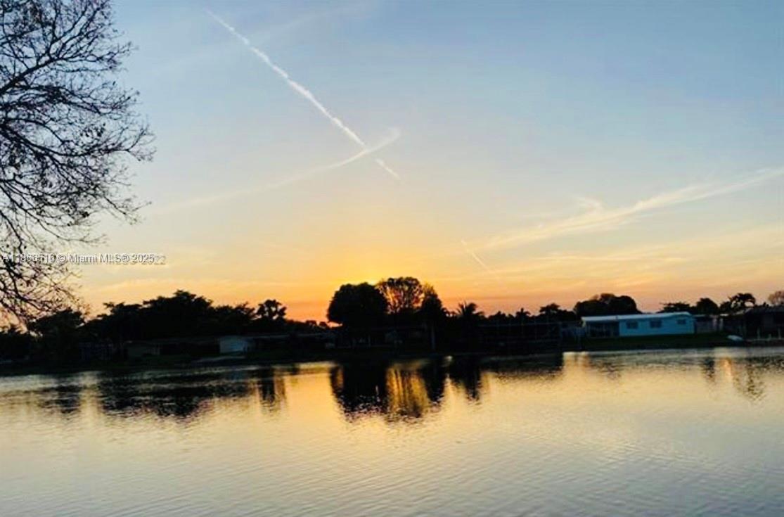 EVERGLADES SUGAR & LAND - Residential Lease