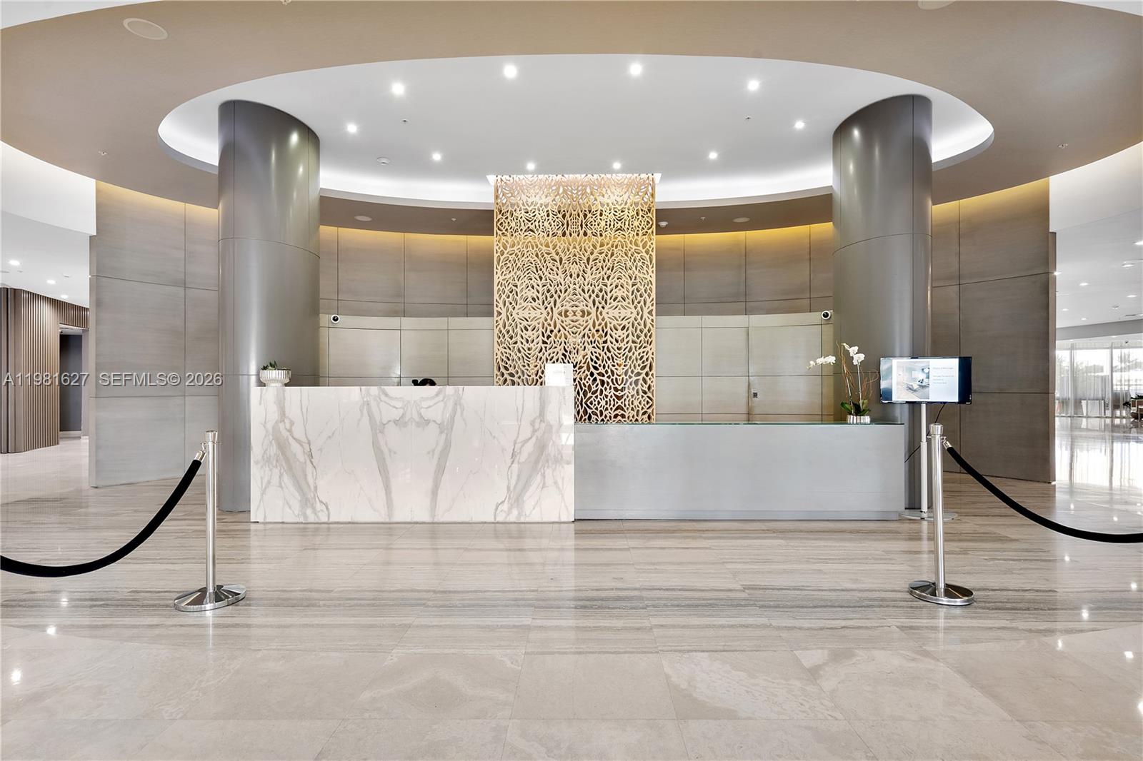 HARBOUR HOUSE - Residential