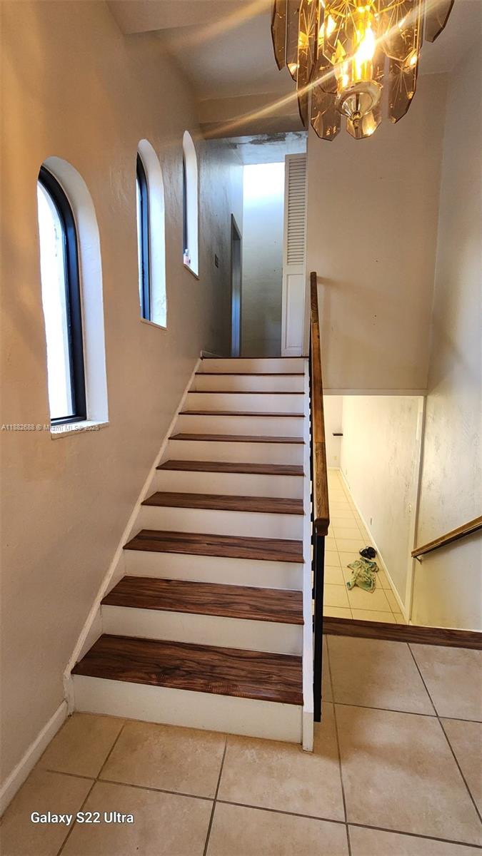 HILLS OF INVERRARY TRACT - Residential Lease
