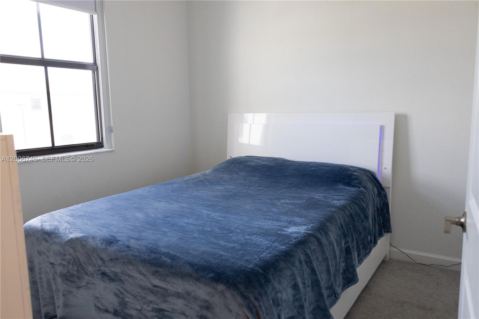 PINE ISLE - Residential