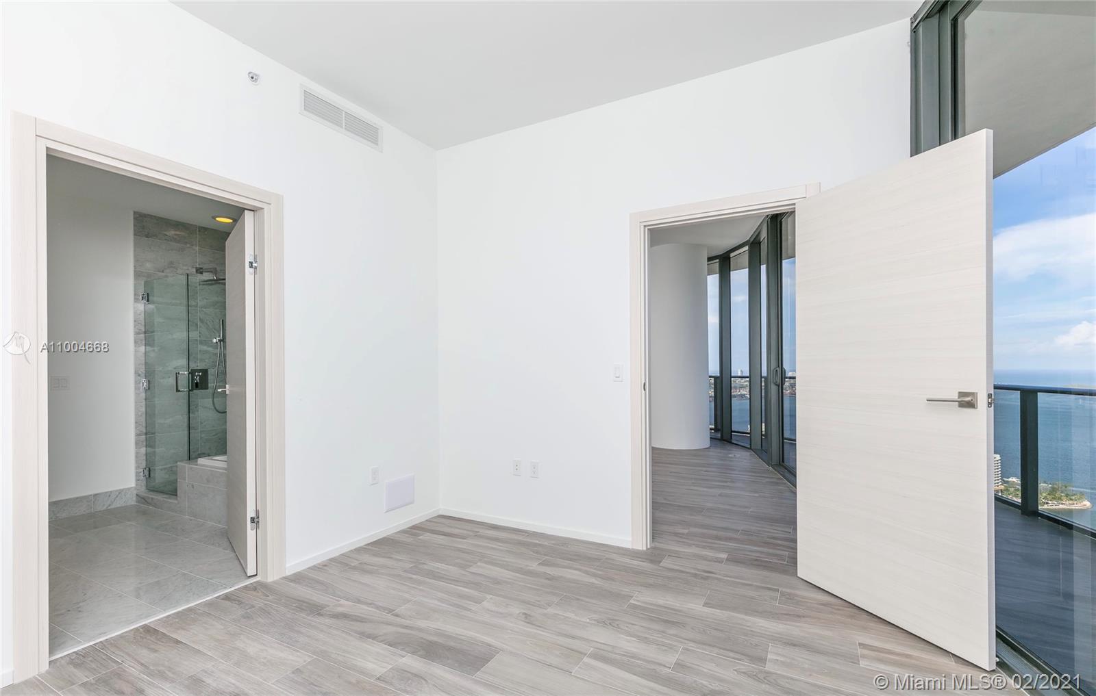 801 SMA RESIDENCES CONDO - Residential