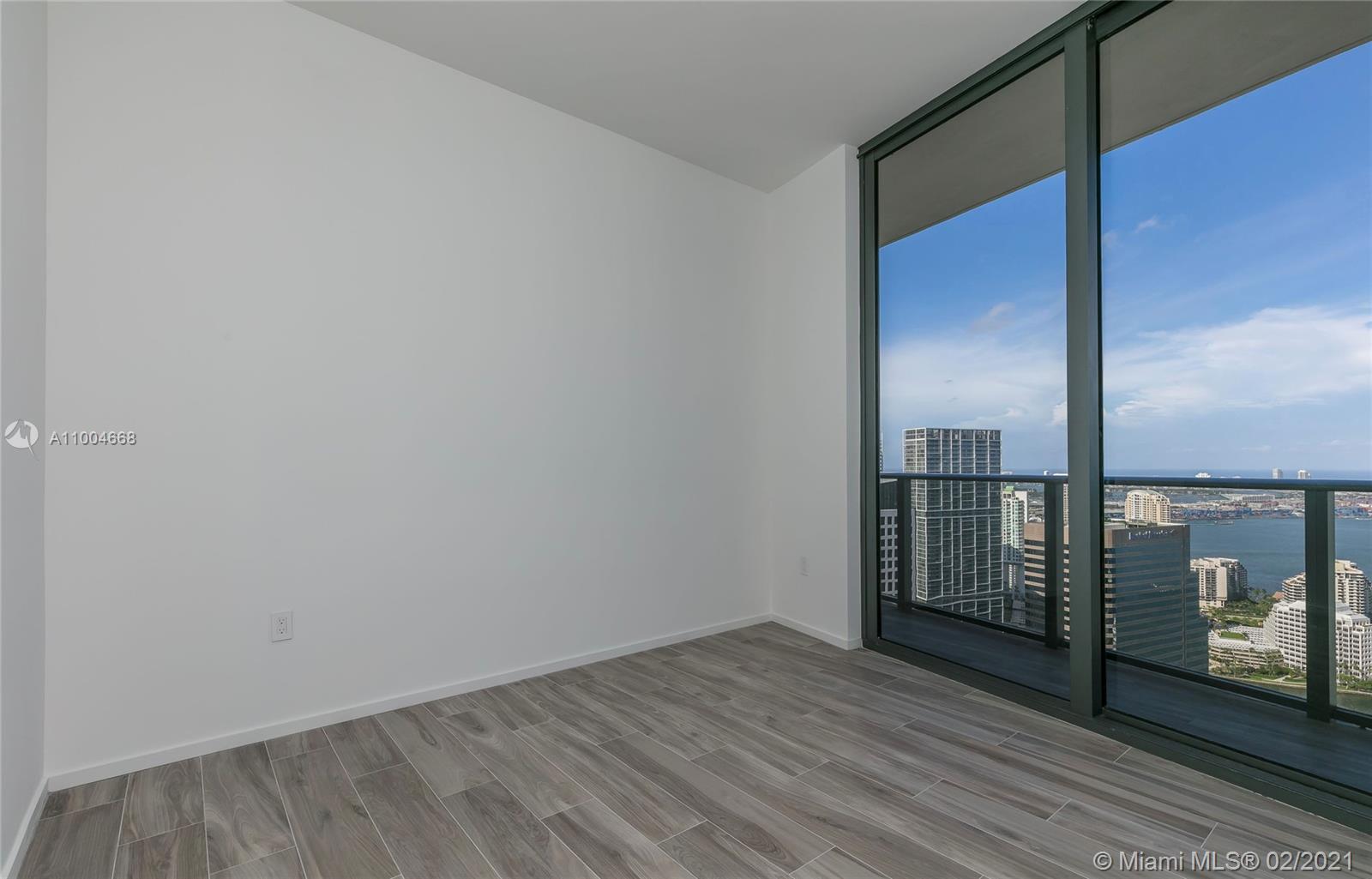 801 SMA RESIDENCES CONDO - Residential