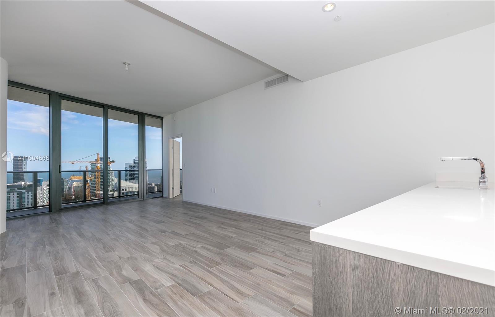 801 SMA RESIDENCES CONDO - Residential