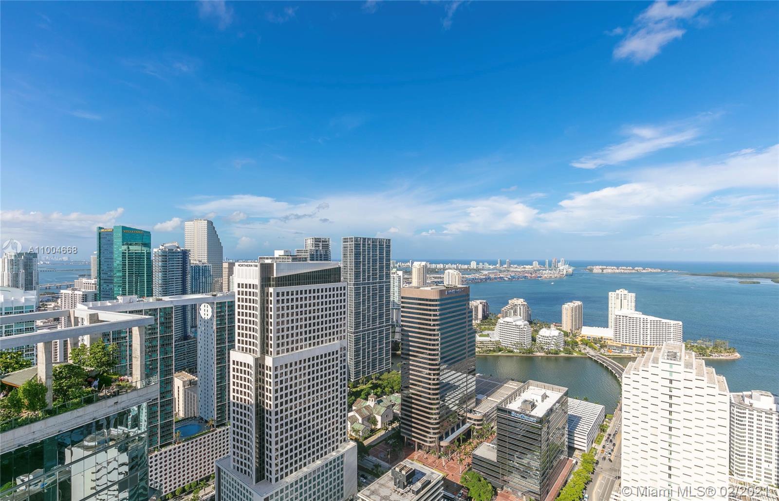 801 SMA RESIDENCES CONDO - Residential