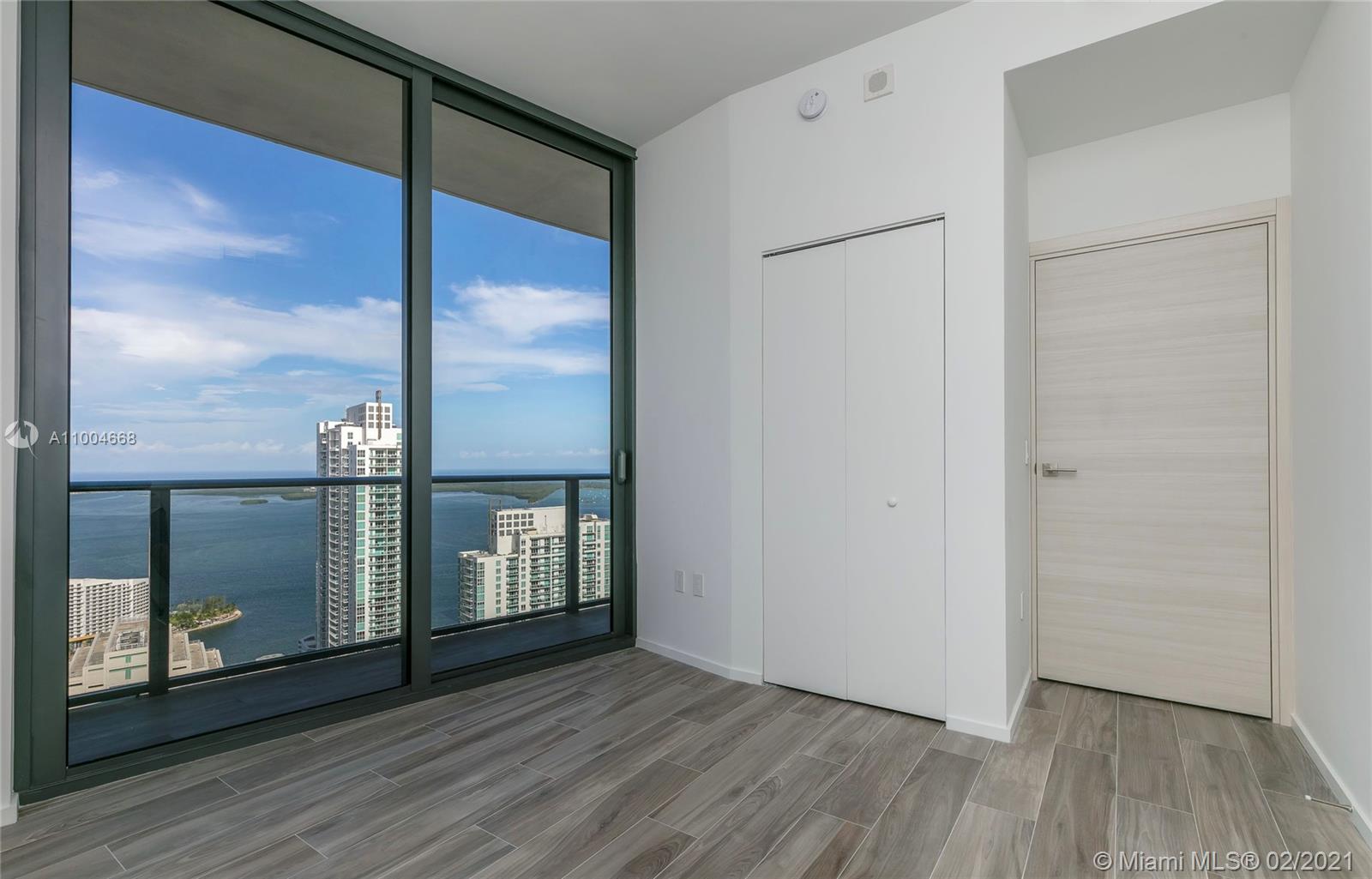 801 SMA RESIDENCES CONDO - Residential