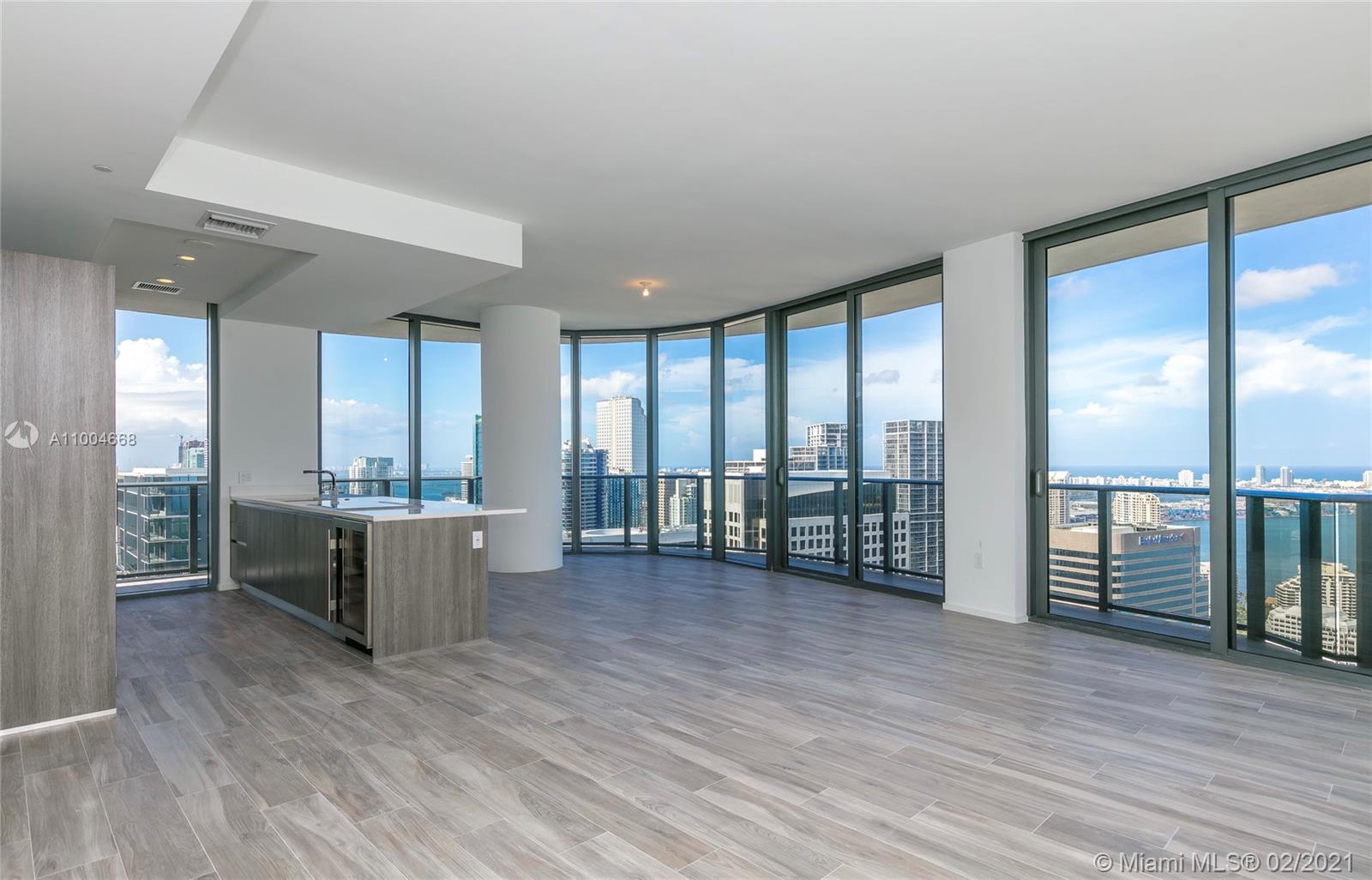 801 SMA RESIDENCES CONDO - Residential